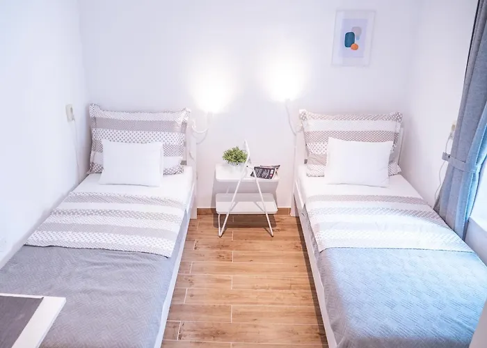 Charming Pinna Studio